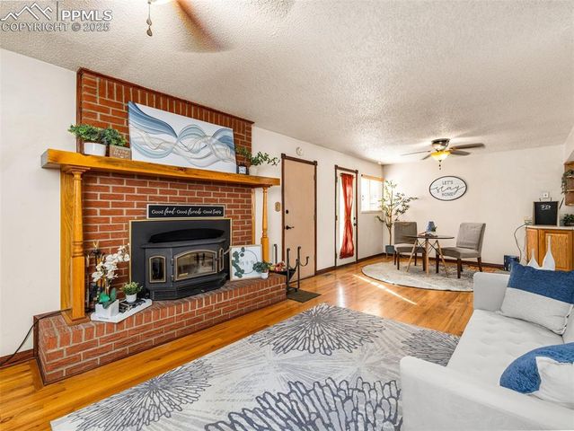 2112 North Drive, Pueblo, CO 81008
