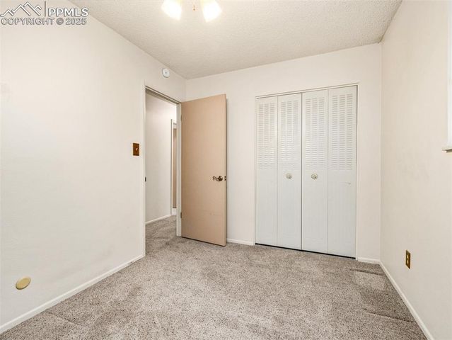 2112 North Drive, Pueblo, CO 81008
