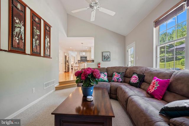 59 AMBERFIELD RD, Robbinsville, NJ 08691