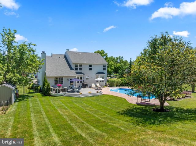 59 AMBERFIELD RD, Robbinsville, NJ 08691