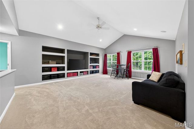 650 Palisades View Drive, Eureka, MO 63025