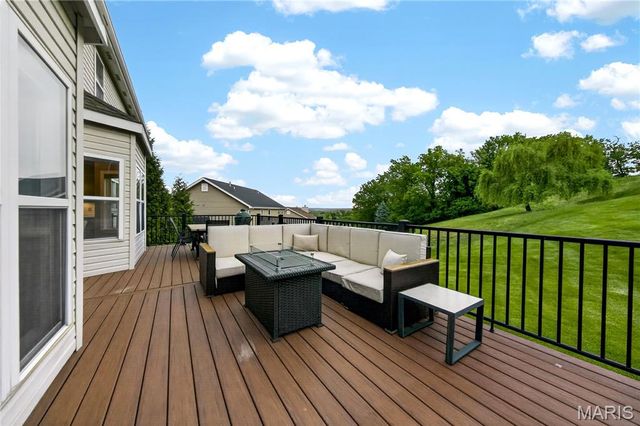 650 Palisades View Drive, Eureka, MO 63025