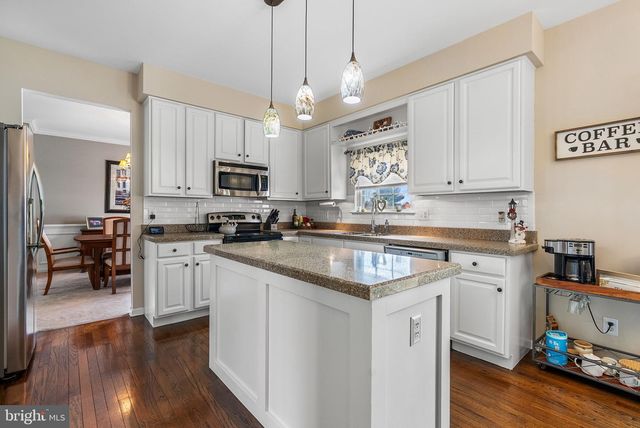 13 TORY LN, Marlton, NJ 08053