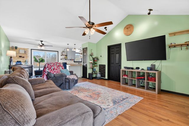 180 Doty Rd, Ashland City, TN 37015