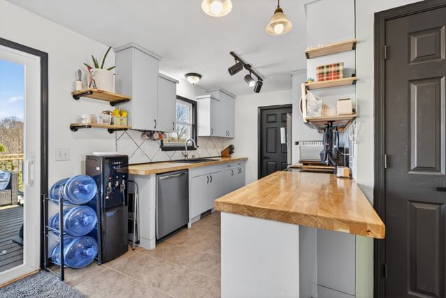 180 Doty Rd, Ashland City, TN 37015