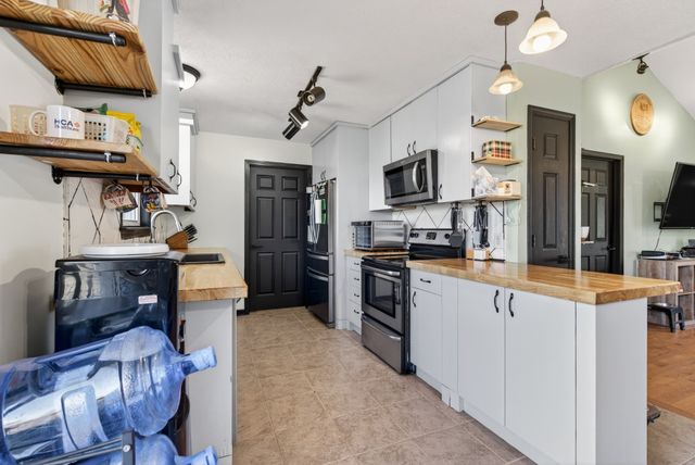 180 Doty Rd, Ashland City, TN 37015