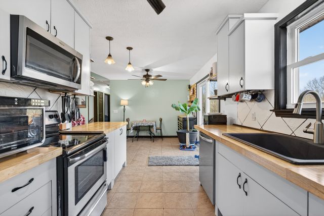 180 Doty Rd, Ashland City, TN 37015