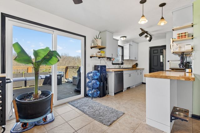 180 Doty Rd, Ashland City, TN 37015