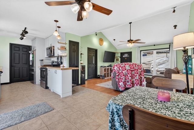 180 Doty Rd, Ashland City, TN 37015