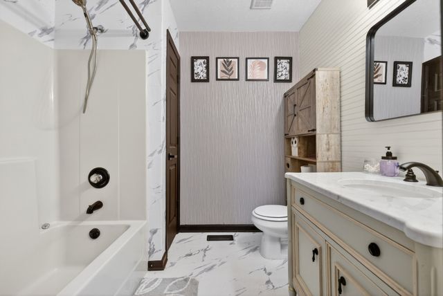 180 Doty Rd, Ashland City, TN 37015