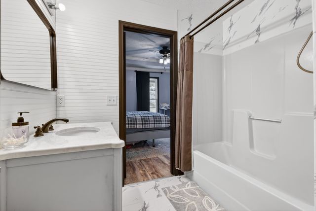 180 Doty Rd, Ashland City, TN 37015