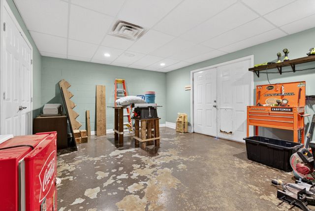 180 Doty Rd, Ashland City, TN 37015