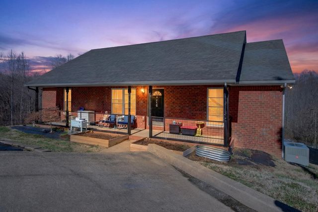 180 Doty Rd, Ashland City, TN 37015