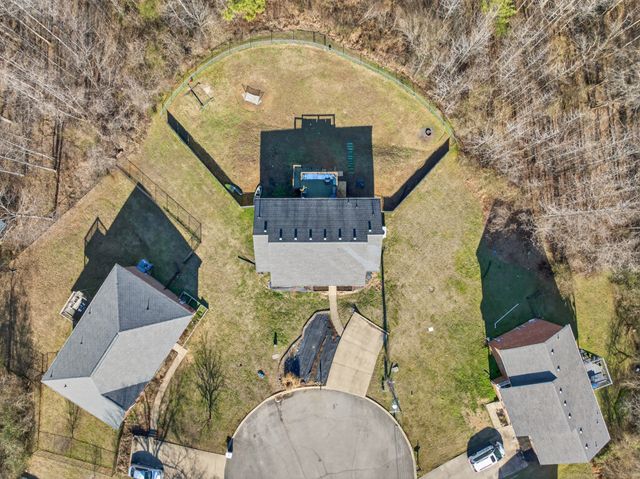 180 Doty Rd, Ashland City, TN 37015