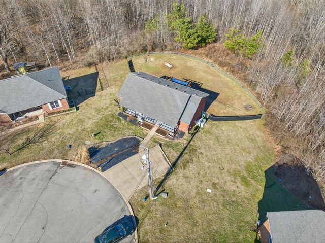 180 Doty Rd, Ashland City, TN 37015
