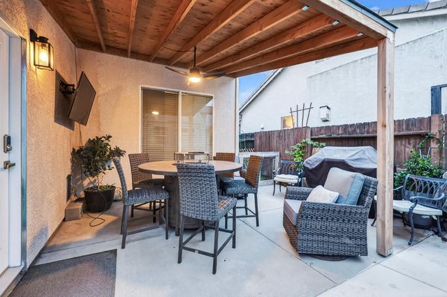 851 Alabaster Ct, Atwater, CA 95301