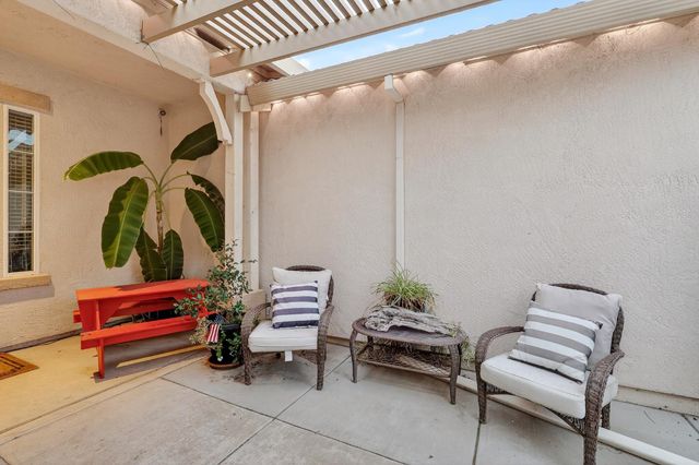 851 Alabaster Ct, Atwater, CA 95301