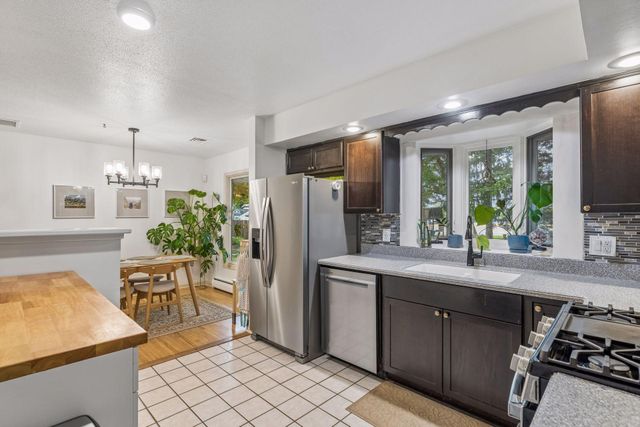 1249 Pinewood Court, Woodbury, MN 55125
