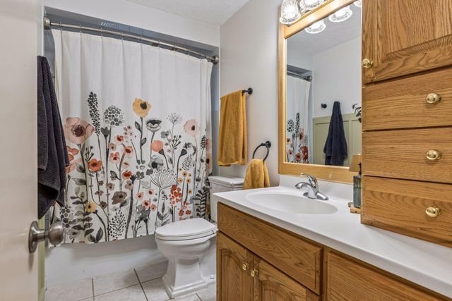 1249 Pinewood Court, Woodbury, MN 55125