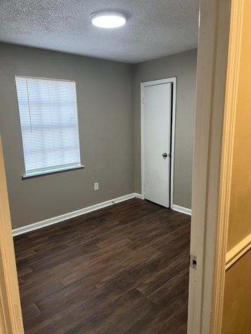 2691 Barclay Street, Hephzibah, GA 30815