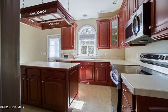 112 Parkwood Court, Rockingham, NC 28379