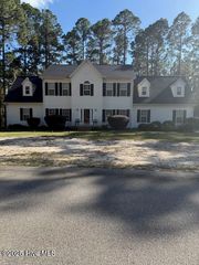 112 Parkwood Court, Rockingham, NC 28379