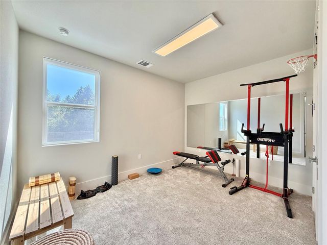 7915 Floracita LN, Austin, TX 78735