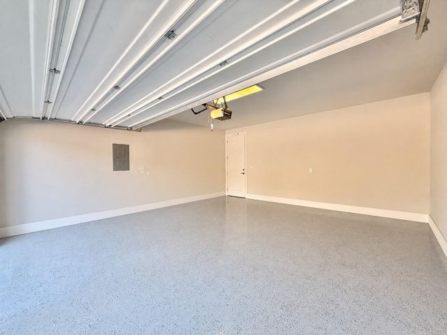 7915 Floracita LN, Austin, TX 78735