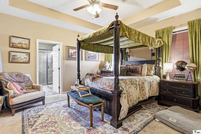 300 FLEUR DE LIS DRIVE, Sterlington, LA 71280