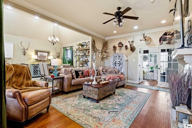 300 FLEUR DE LIS DRIVE, Sterlington, LA 71280