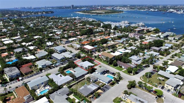 2400 Park Avenue 2, Riviera Beach, FL 33404