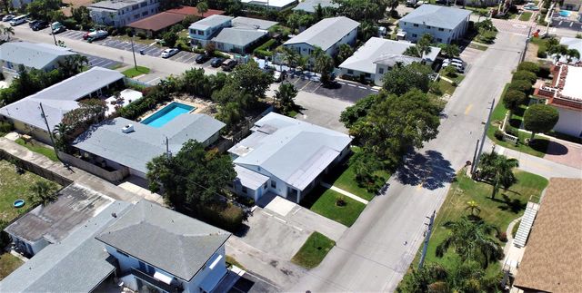 2400 Park Avenue 2, Riviera Beach, FL 33404