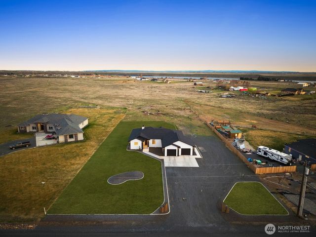 3569 Road 7.8 NE, Moses Lake, WA 98837