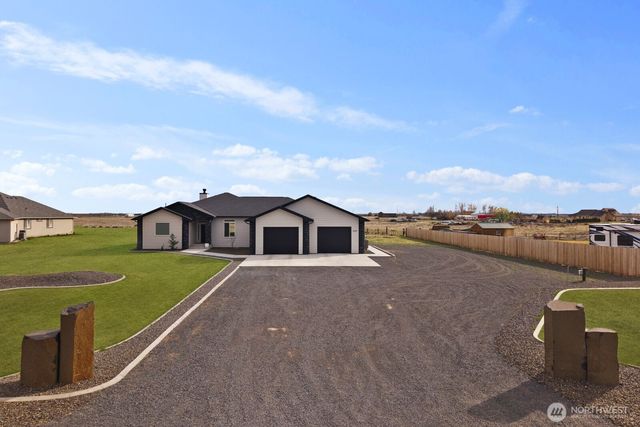 3569 Road 7.8 NE, Moses Lake, WA 98837