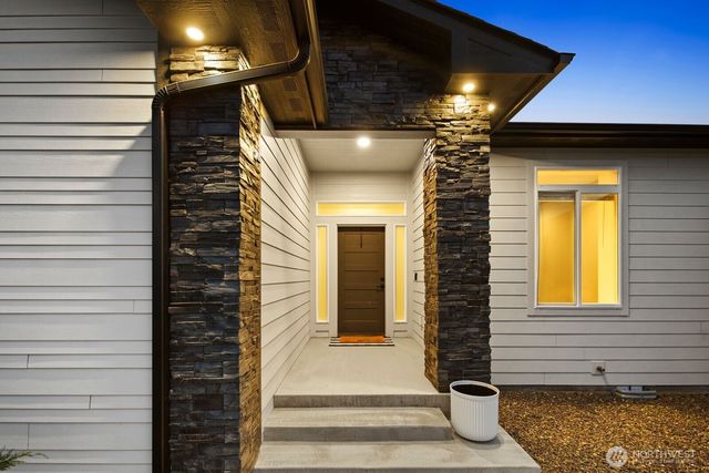 3569 Road 7.8 NE, Moses Lake, WA 98837