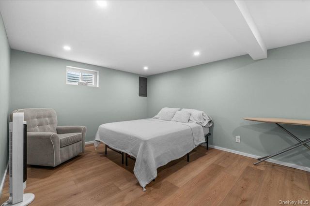78 Broadway, Bethpage, NY 11714