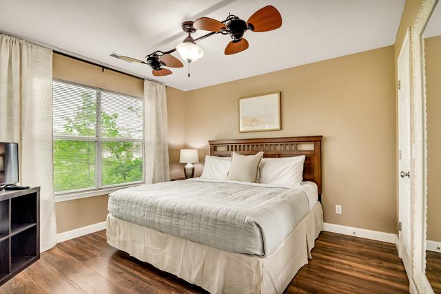 200 Golfview Drive, 2, Branson, MO 65616
