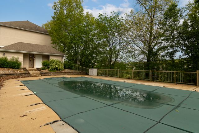 200 Golfview Drive, 2, Branson, MO 65616