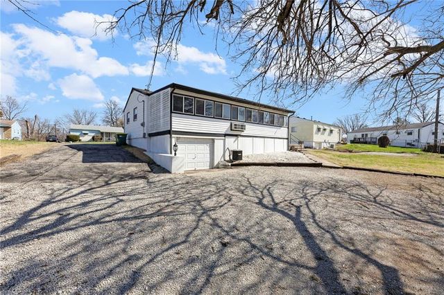 3234 N 36th Street, Kansas City, KS 66104