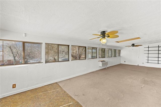 3234 N 36th Street, Kansas City, KS 66104