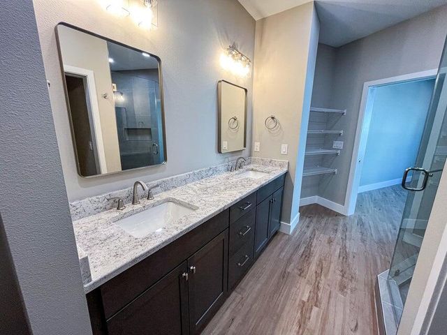 2879 Leahs Lane, Navarre, FL 32566
