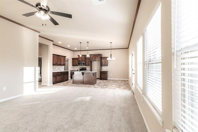4524 Adobe Court, Yukon, OK 73099