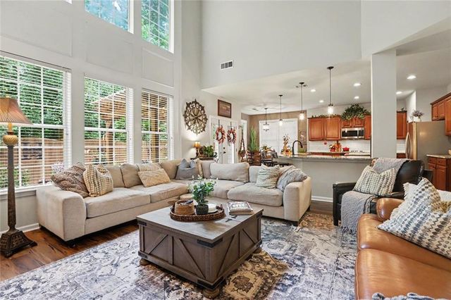 4067 Kingsley Park Court, Peachtree Corners, GA 30096