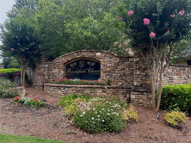 4067 Kingsley Park Court, Peachtree Corners, GA 30096