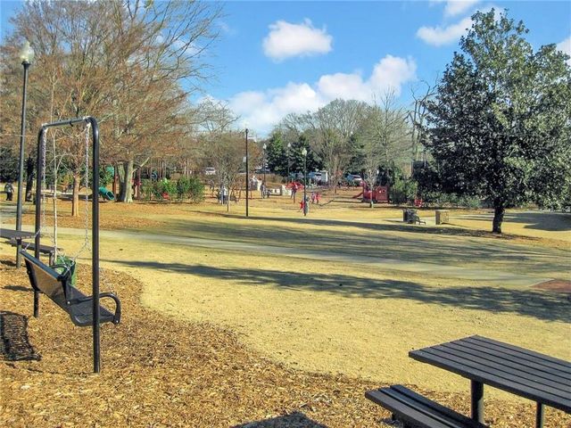 4067 Kingsley Park Court, Peachtree Corners, GA 30096