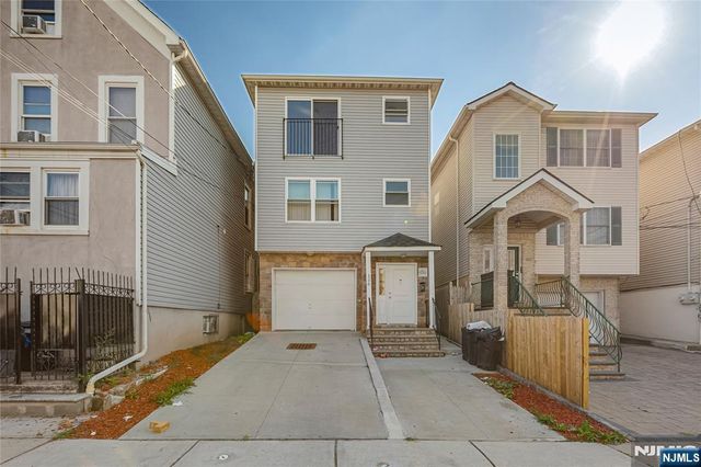 326 Magnolia Avenue, Elizabethport, NJ 07206