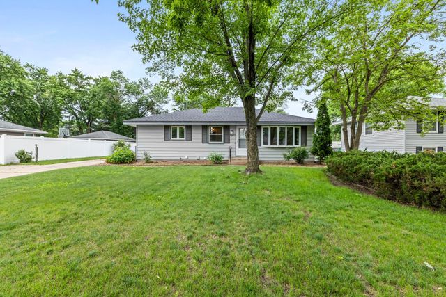 2900 115th Lane NW, Coon Rapids, MN 55433
