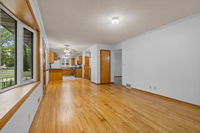 2900 115th Lane NW, Coon Rapids, MN 55433