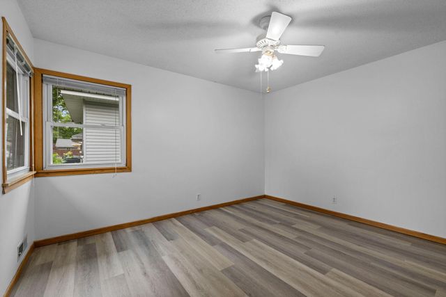 2900 115th Lane NW, Coon Rapids, MN 55433