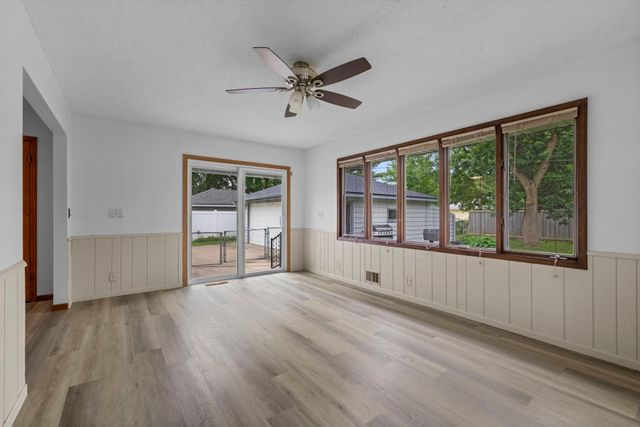2900 115th Lane NW, Coon Rapids, MN 55433